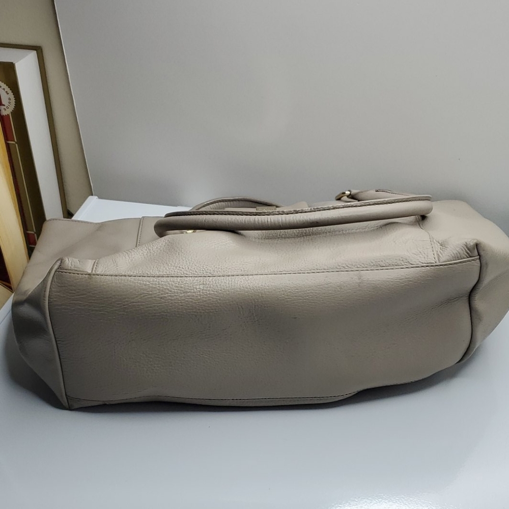 Kate spade tote - Picture 3 of 6